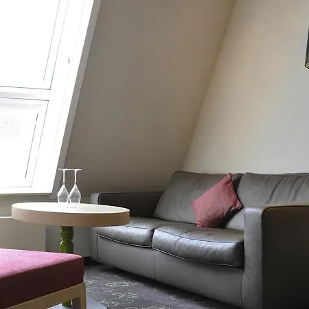 Gendarm Nouveau Berlin