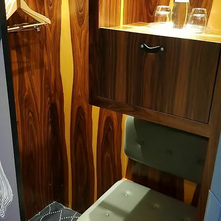 Gendarm Nouveau Berlin