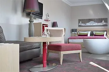 فندق Gendarm Nouveau